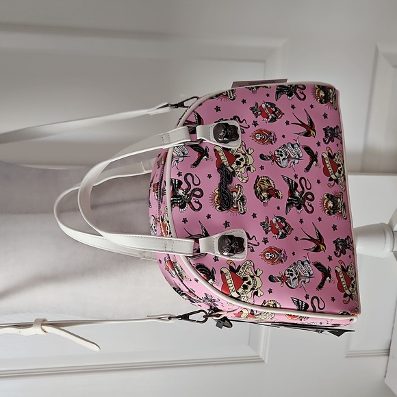 Ed Hardy NWT Crossbody Weekender Bag - Picture 7 of 8